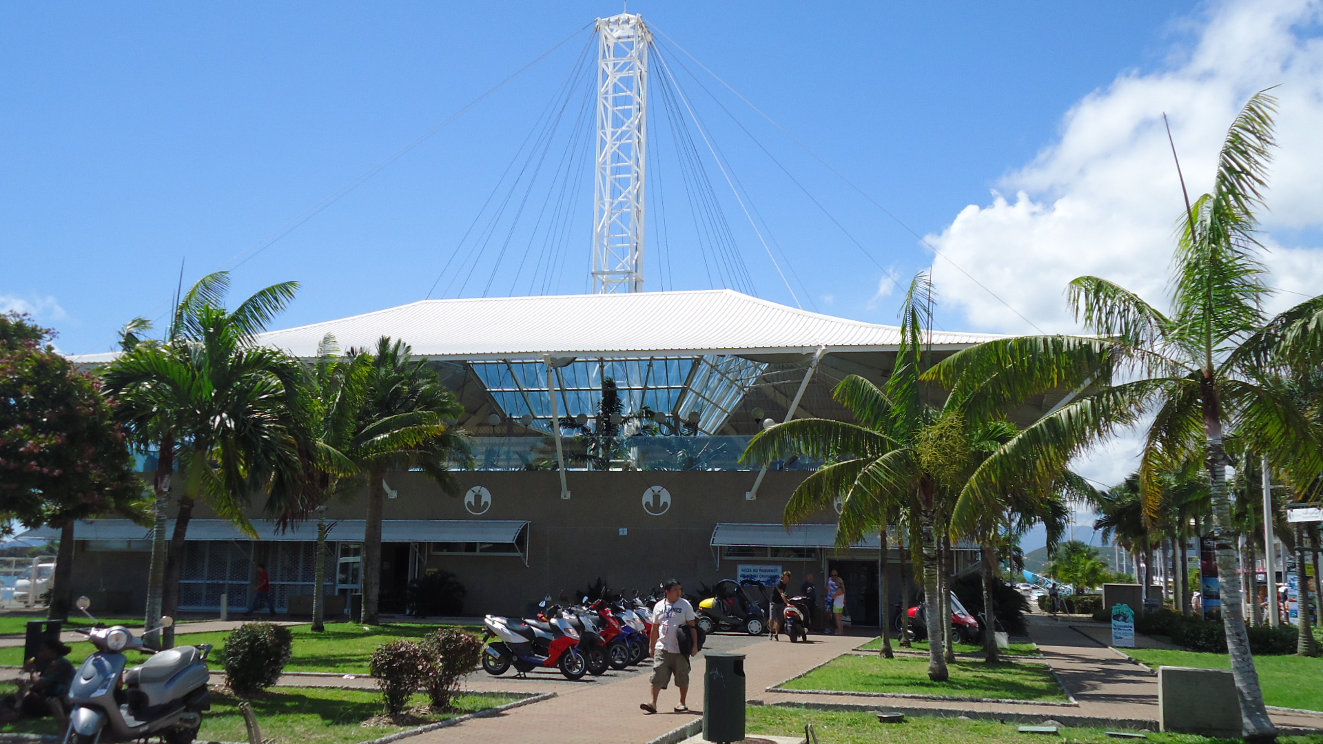 Gare maritime de Nouméa accueillant notamment les bateaux de croisière